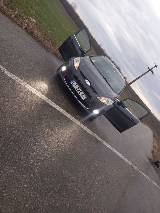 Vând Ford fiesta 1.4 tdci din 2009