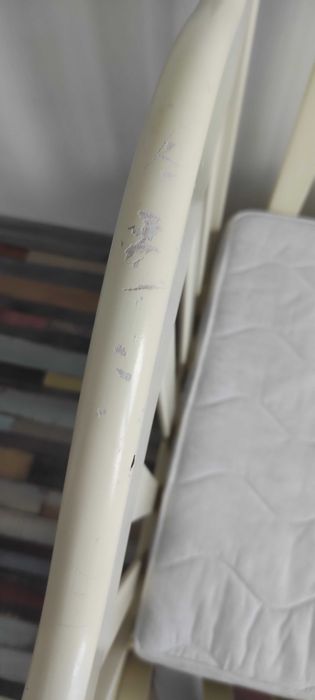 Pătuț copil din lemn