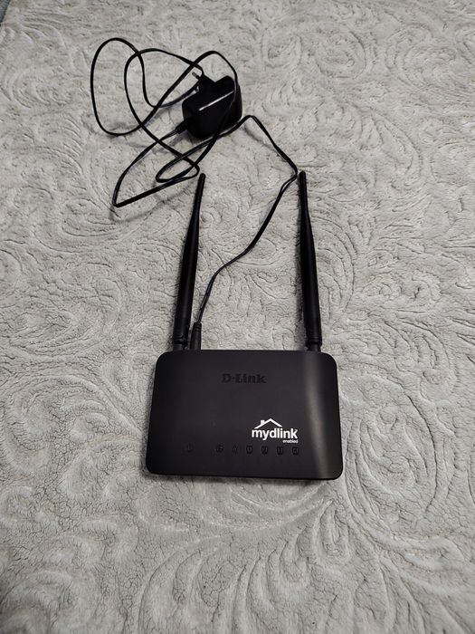 Router Wireless N300 D-Link DIR-605L