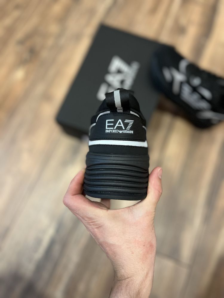 Emporio Armani X8X070