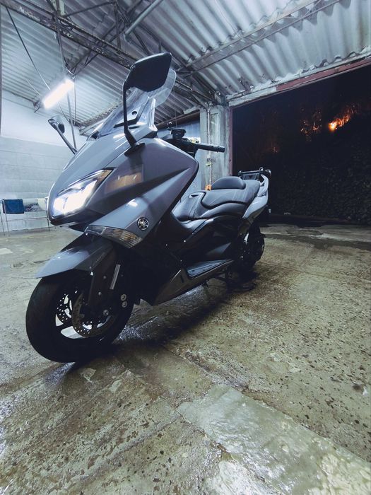 Yamaha TMAX530 (Luxmax)