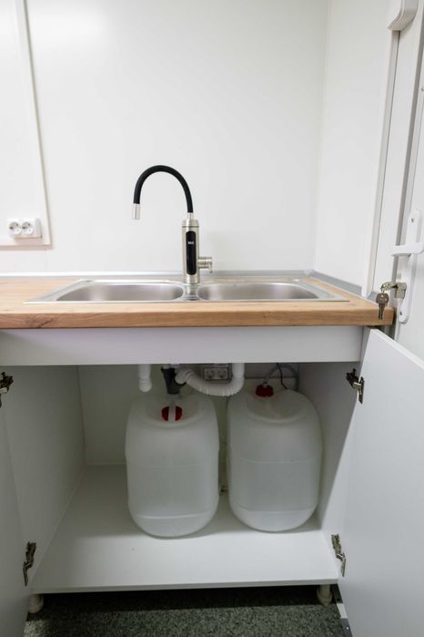 Rulote comerciale 3m ,FAST FOOD, STREET FOOD, FOOD TRUCK !!