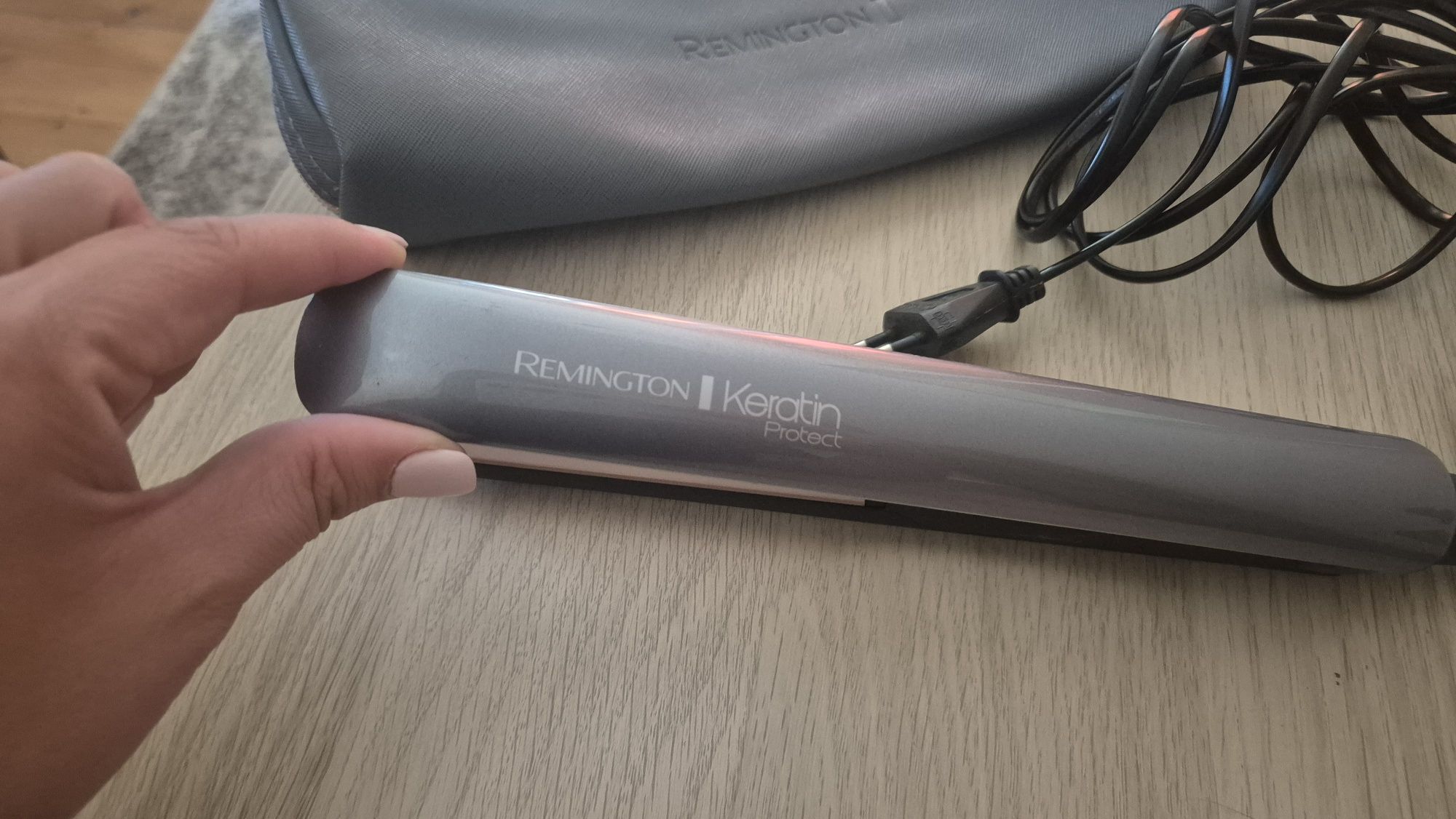 Преса за коса Remington Keratin Protect