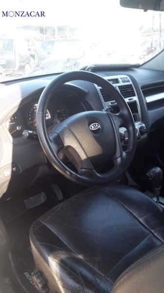 Kia Sportage на части