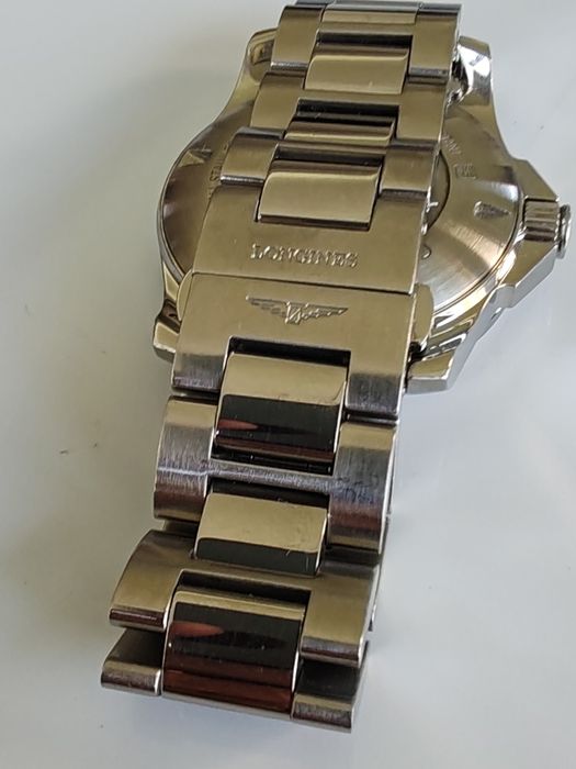 Ceas Longines Conquest Quartz 300 m Diver 41 mm