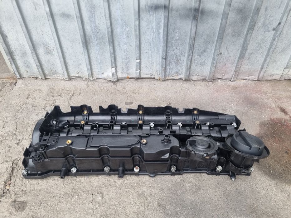Capac tachet culbutori chiuloasa 3.0d Bmw x6 F15 N57D30B 313cp