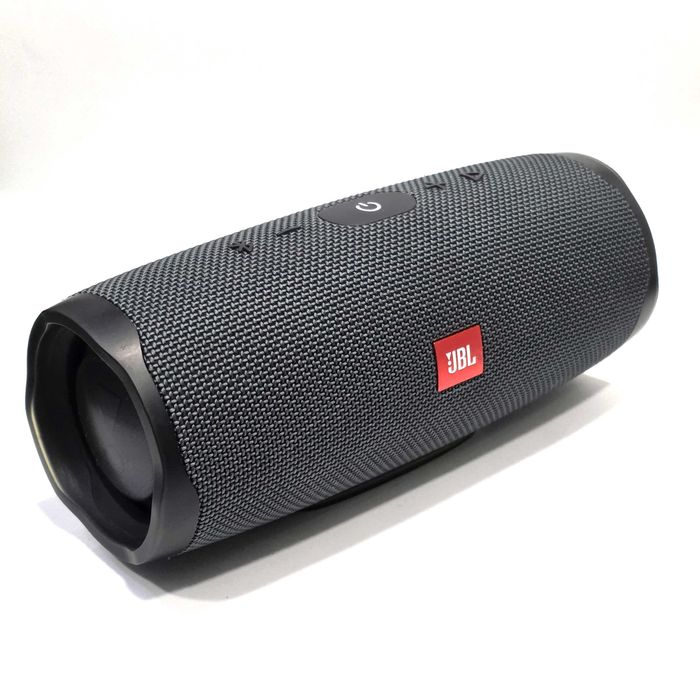 Hope Amanet P8 Boxa portabila JBL Charge Essential 2 40W