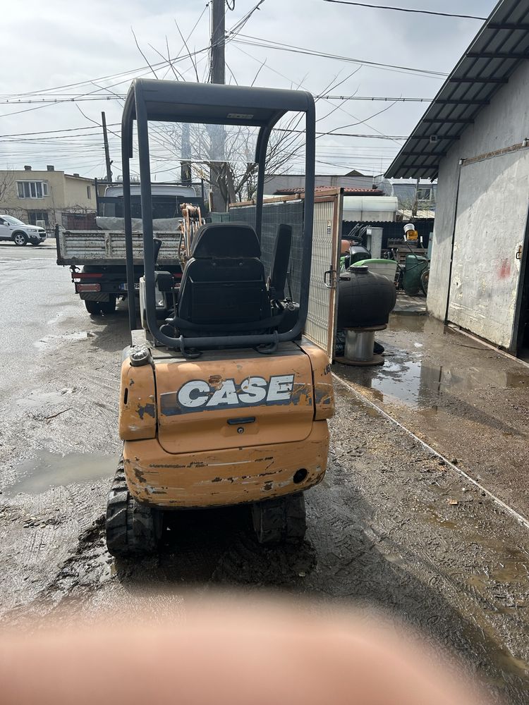 Miniexcavator Case CX 16 b