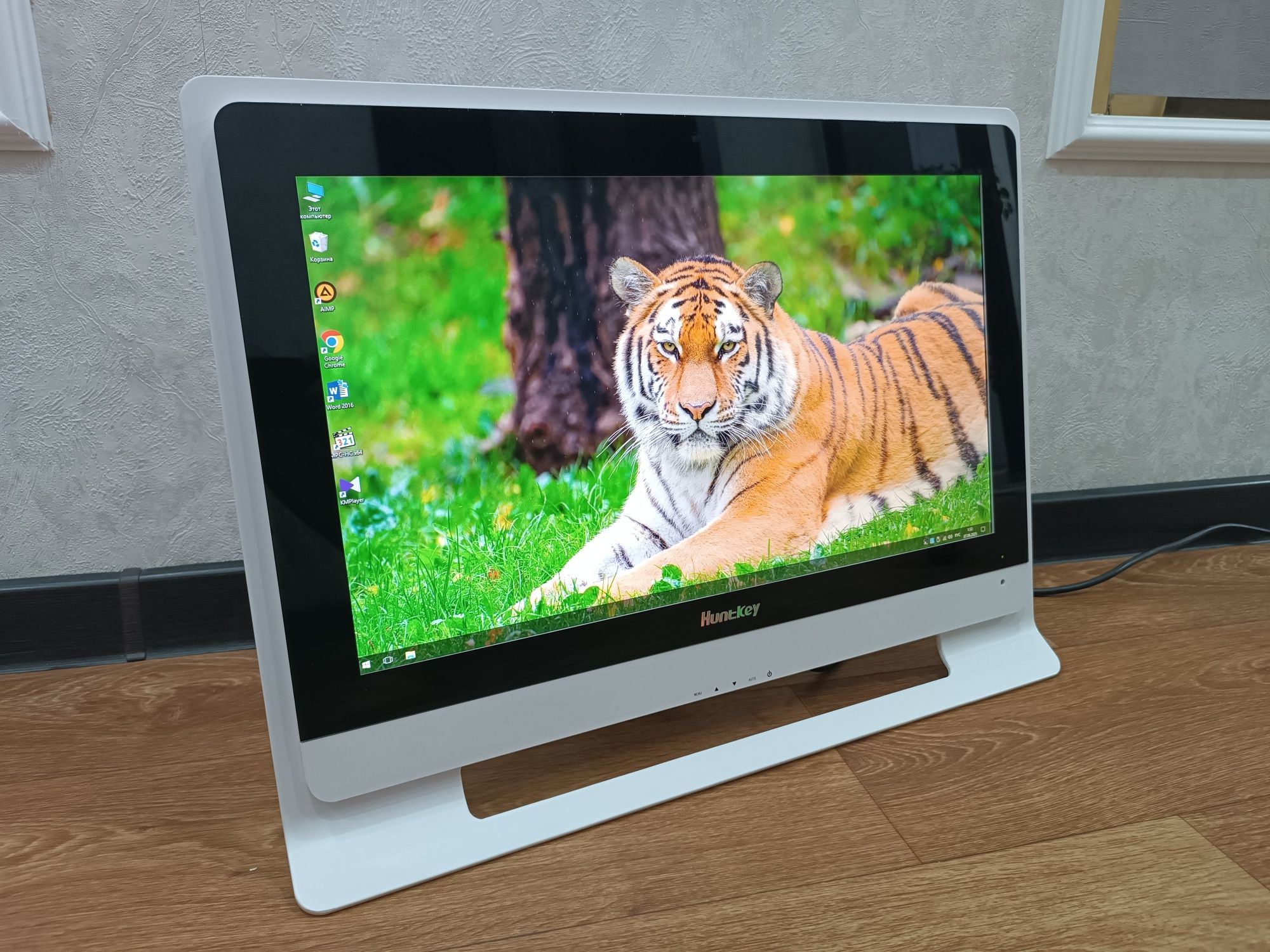 Моноблок Core i5, ОЗУ 8ГБ, SSD.