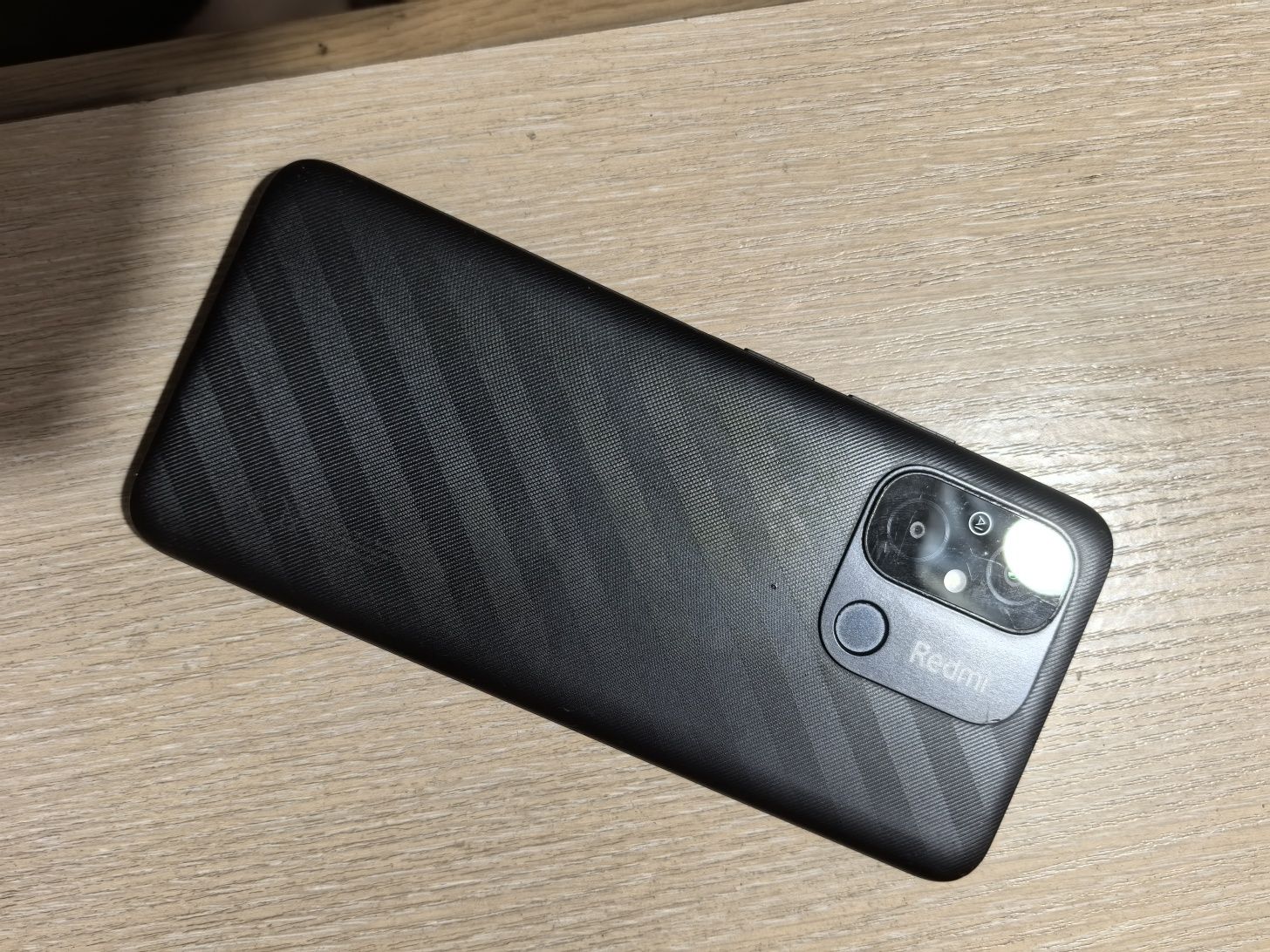Продам смартфон Redmi 12c