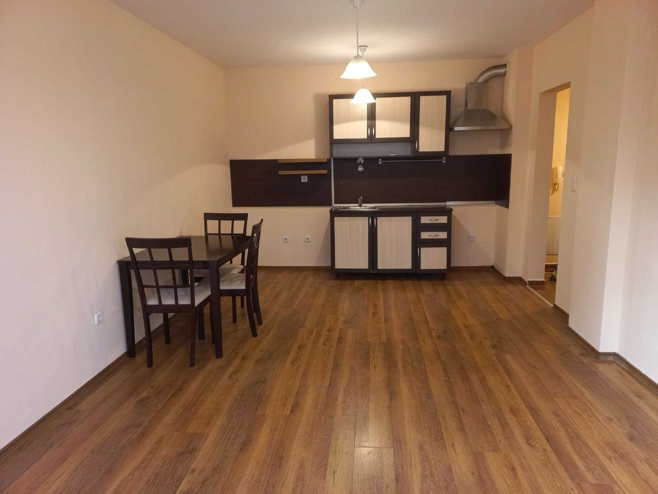 Дава се под наем Двустаен апартамент в София, Младост 1 - 60 кв.м за 484.5 € - Снимка #1