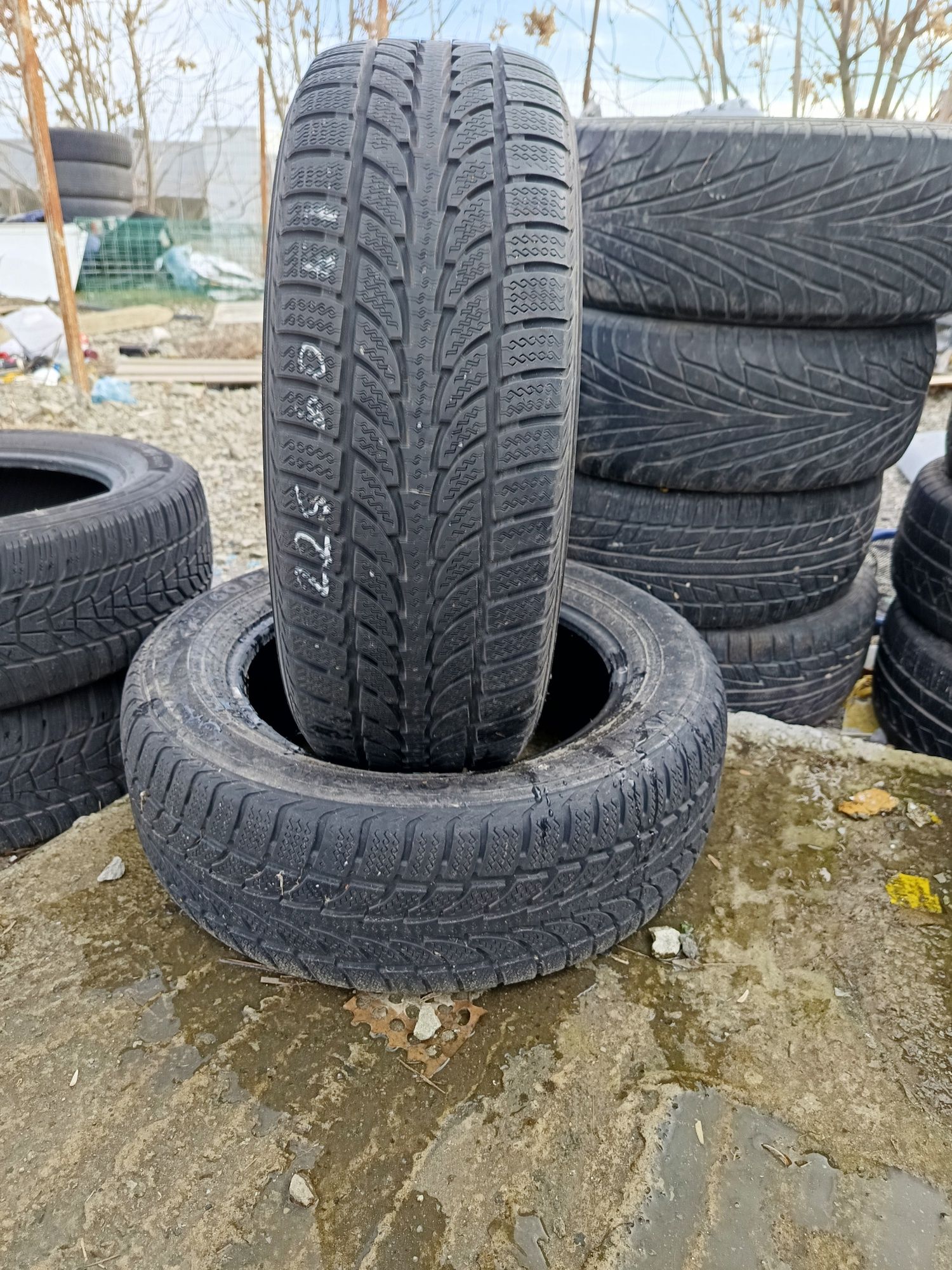 225 60 R 17 XL ROCKSTONE Дот1812