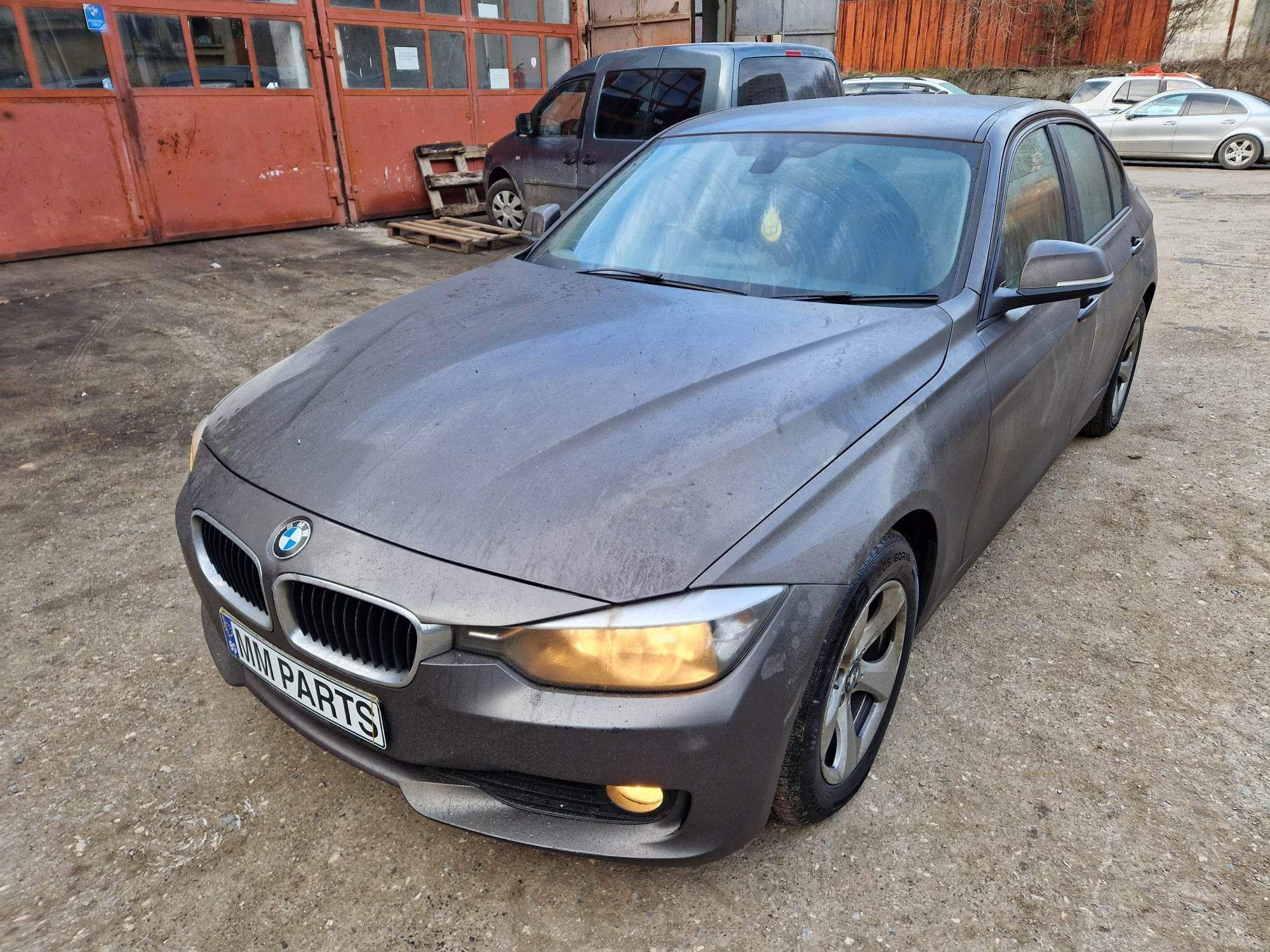 BMW F30 320D 163кс ръчка седан НА ЧАСТИ!