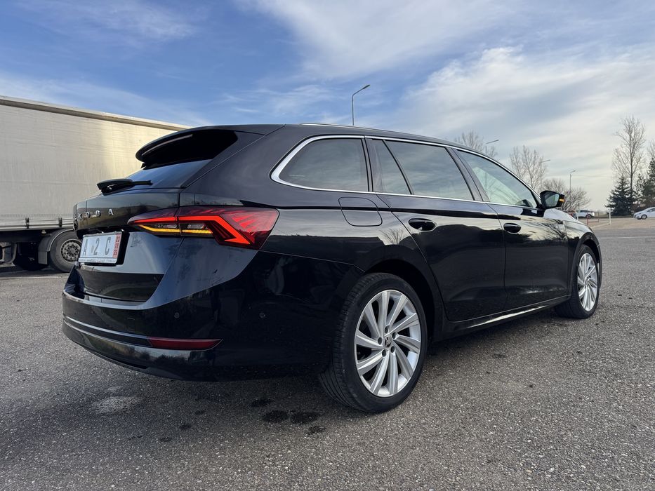 Skoda Octavia/Matrix/Virtual/Canton/Camera/Led/Ambientale