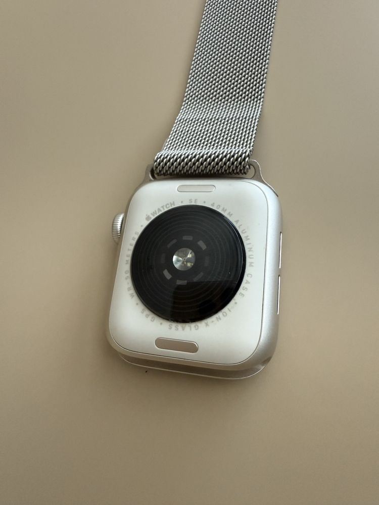Apple Watch SE 2022