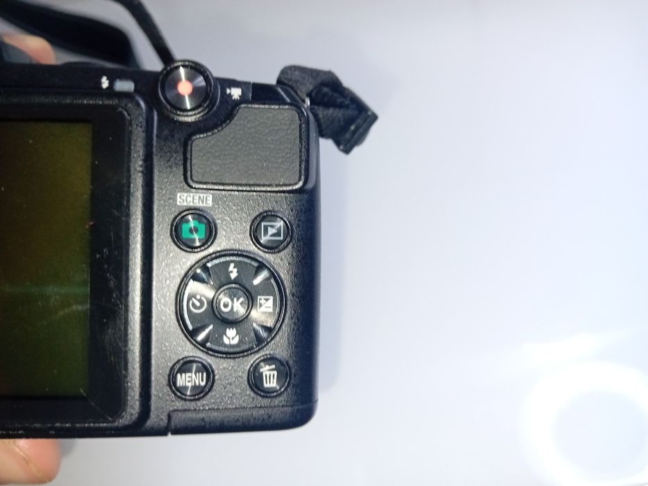 Aparat foto Nikon profesional