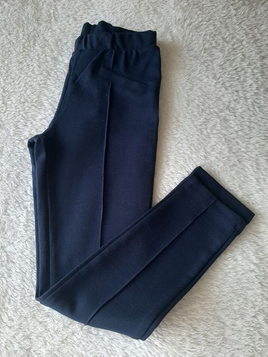 Нови детски дрехи, размери-116,122,128.