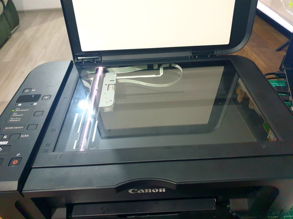 Imprimantă Canon PIXMA MG2250