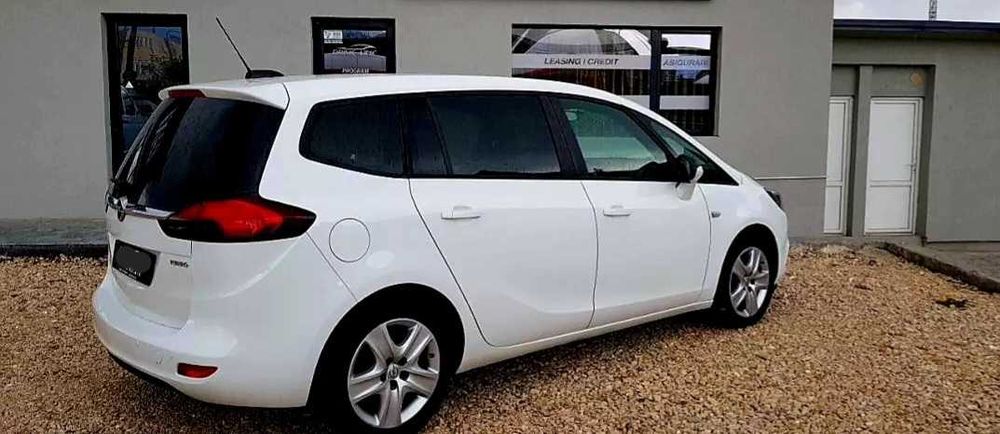 Ocazie !!! Opel Zafira Tourer 2017, 140CP