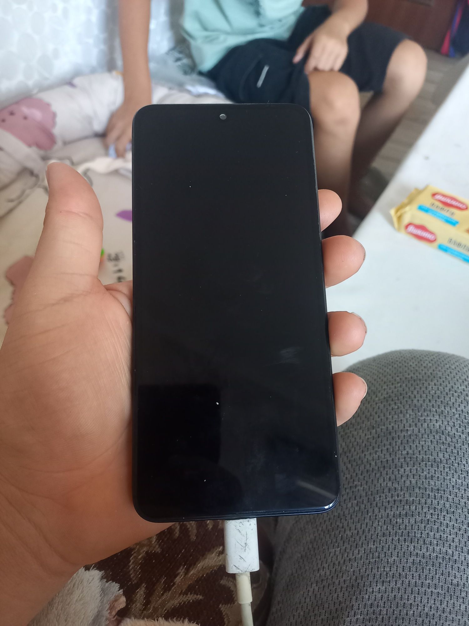 Redmi note 12 xolati yaxshi