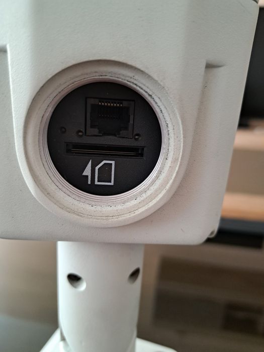 Camera de supraveghere Avigilon 2.0W-H3-BO1-IR.