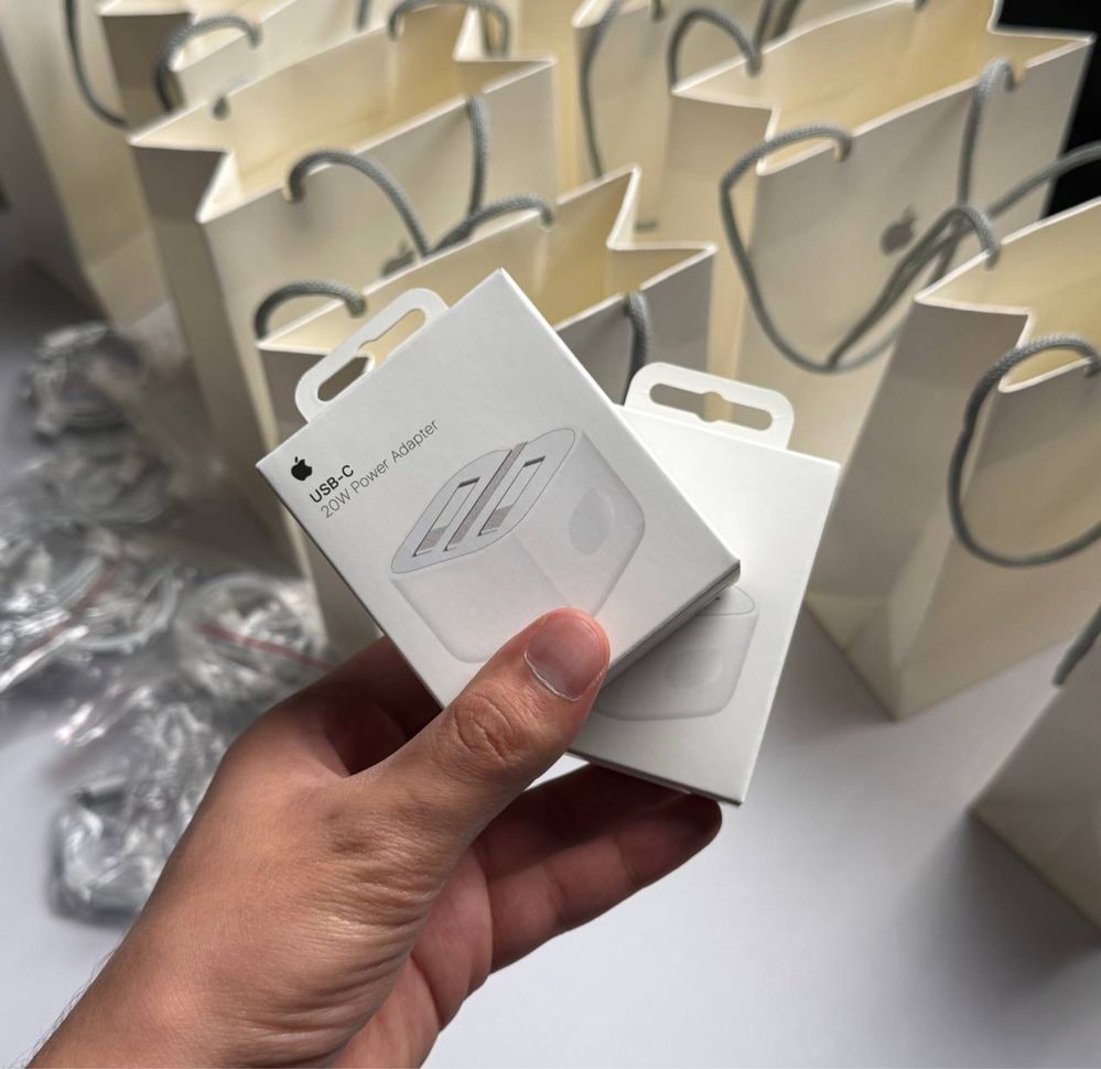Зарядное устройство для айфона iphone zaryadchik Adapter 20w