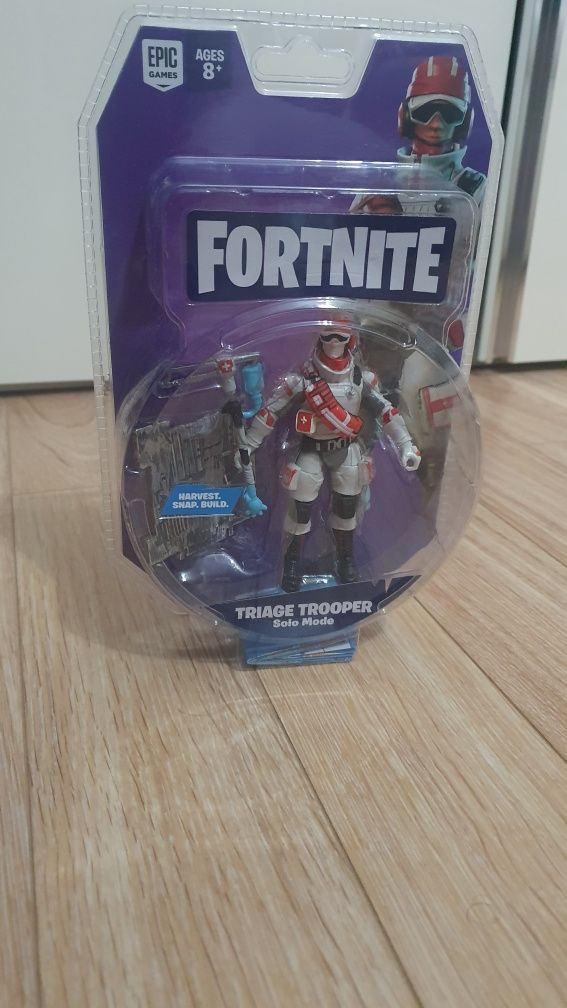 Figurină Fortnite Triage Trooper Solo Mode