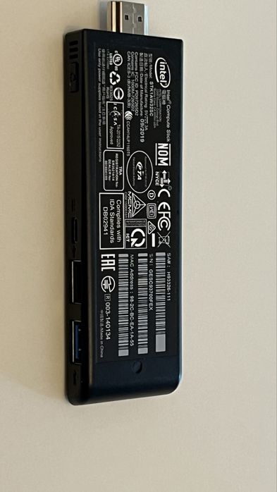 Intel Compute Stick STK1AW32SC
