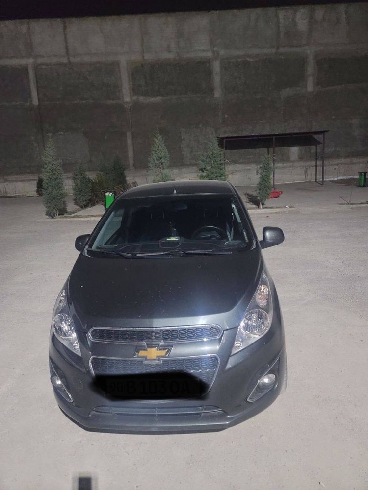 Chevrolet spark 2