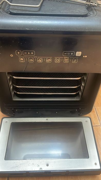 Friteuză cu aer / airfryer cald Breville