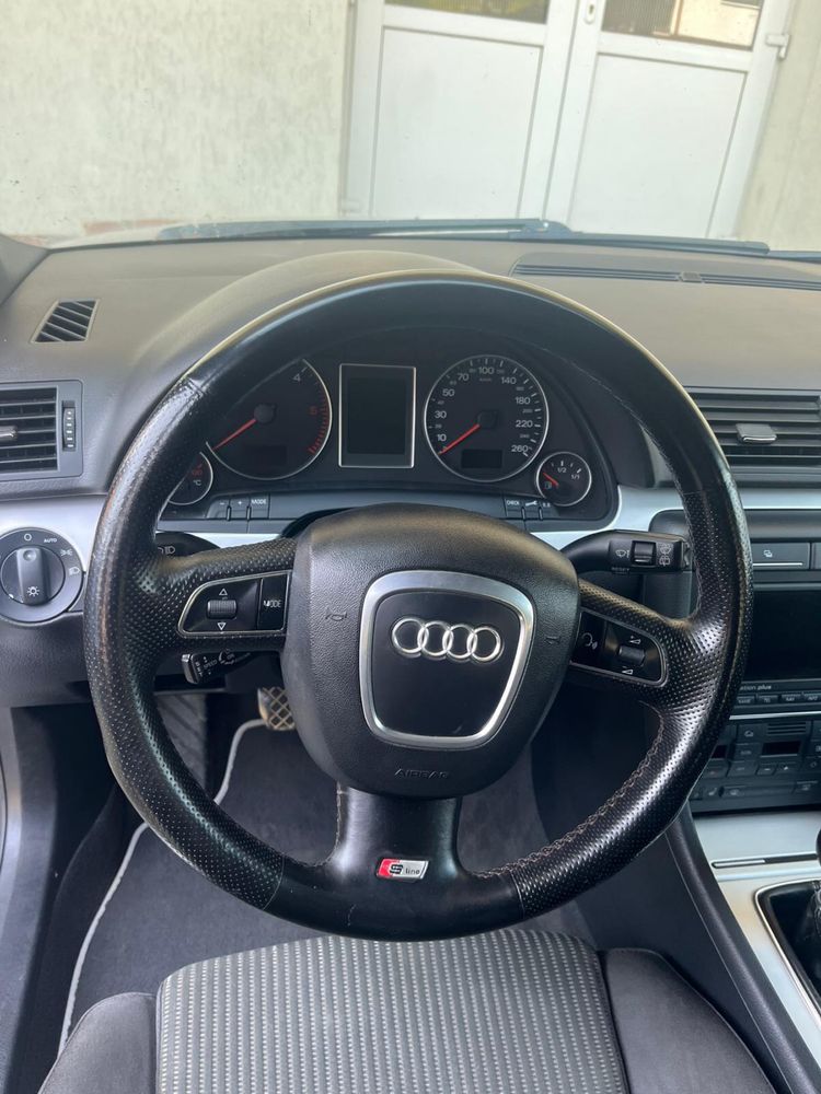 Audi a4 b7 S-line plus quatro 170 cp