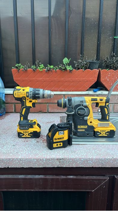 Filetanta,laser si SDS Dewalt + doua acumulatoare de vanzare