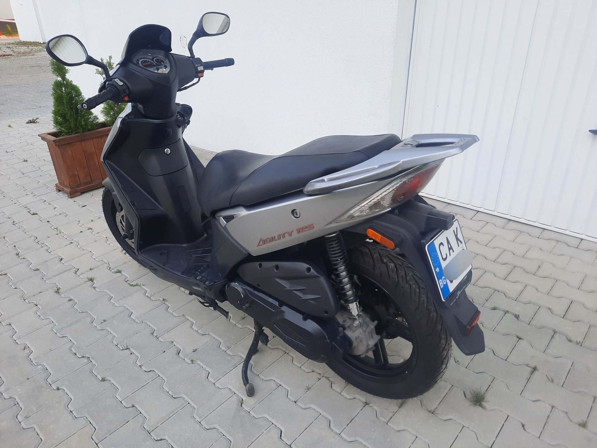 Скутер Kymco Agility 125