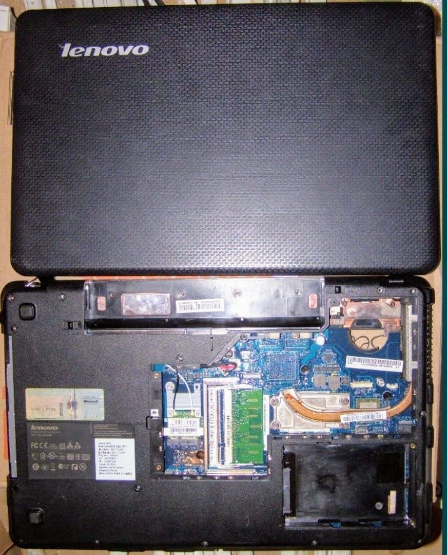 Piese laptop Lenovo G555