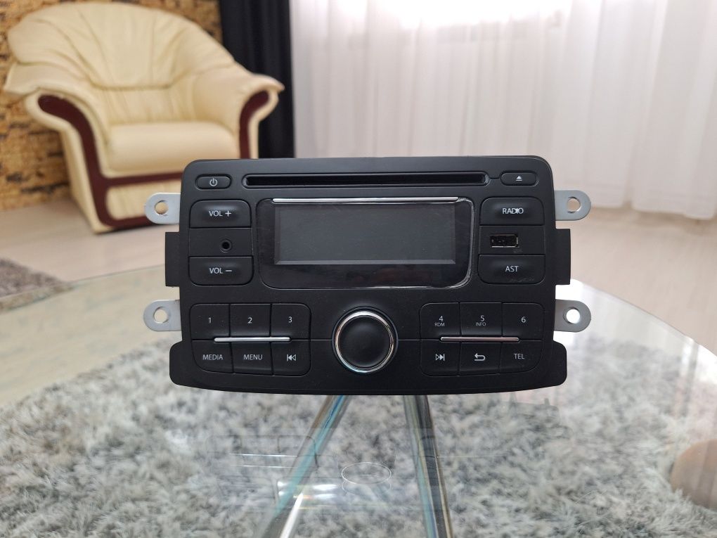 Radio USB Bluetooth Dacia Renault, rama Duster