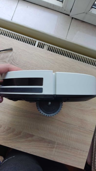 Прахосмукачка робот SilverCrest SSR 3000 A1