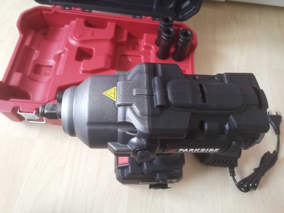 Нов Безчетков Акумулаторен Гайковерт 1860Nm Parkside  Performance