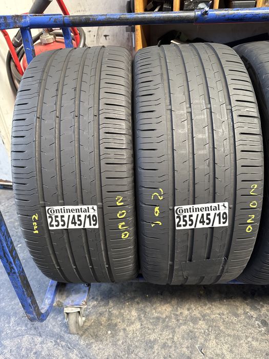 255/45/19 Continental