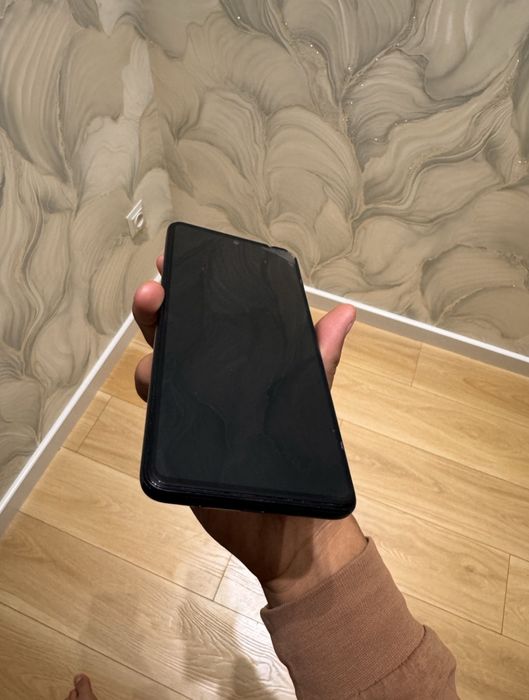 Samsung a51 sotiladi