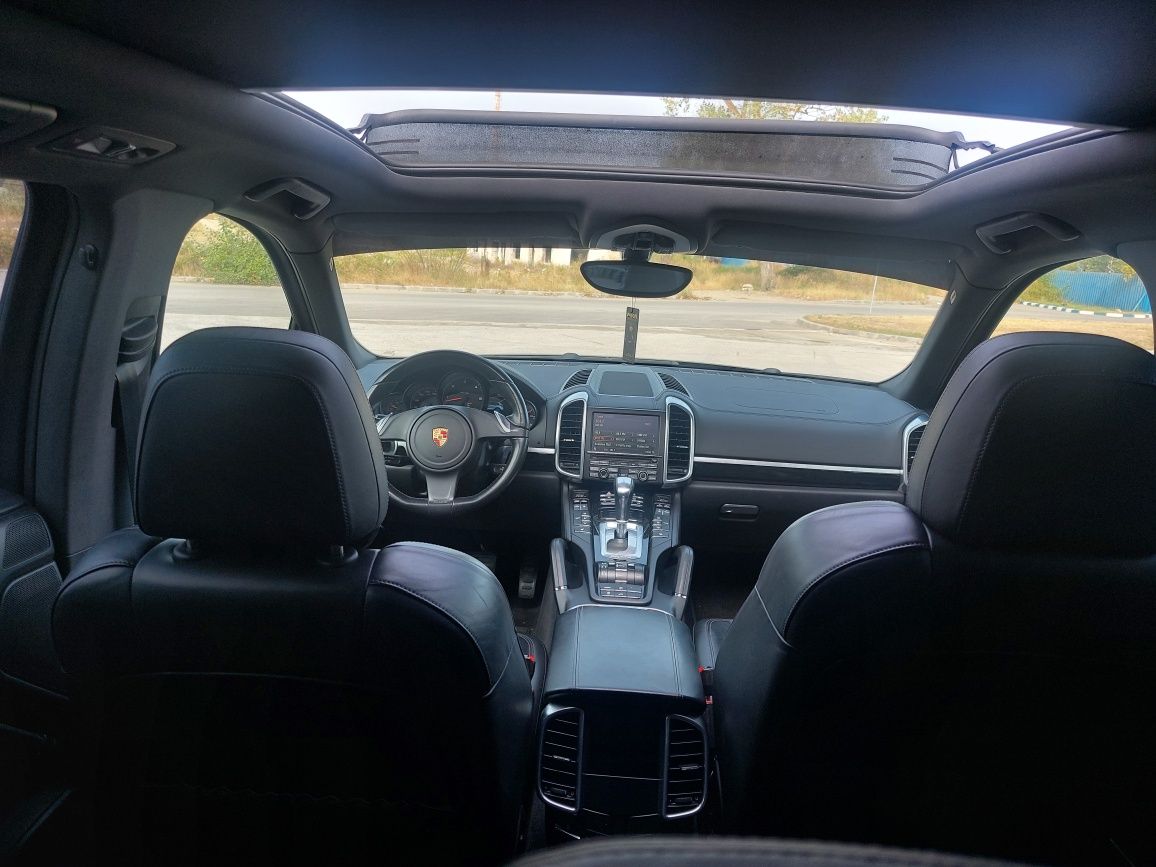 Porsche Cayenne Panoramic GTS Fabricație 2013 3.0d