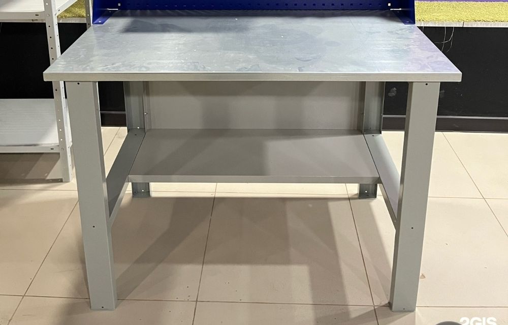 Стол, Верстак для слесарных работ.