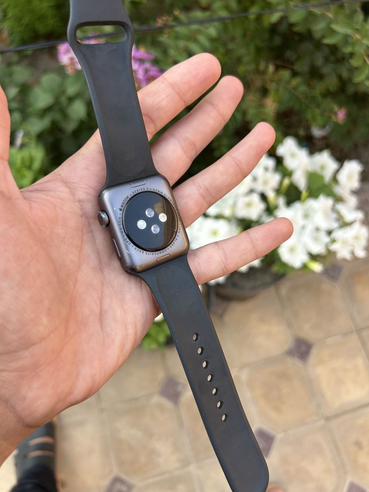 Продается Apple watch