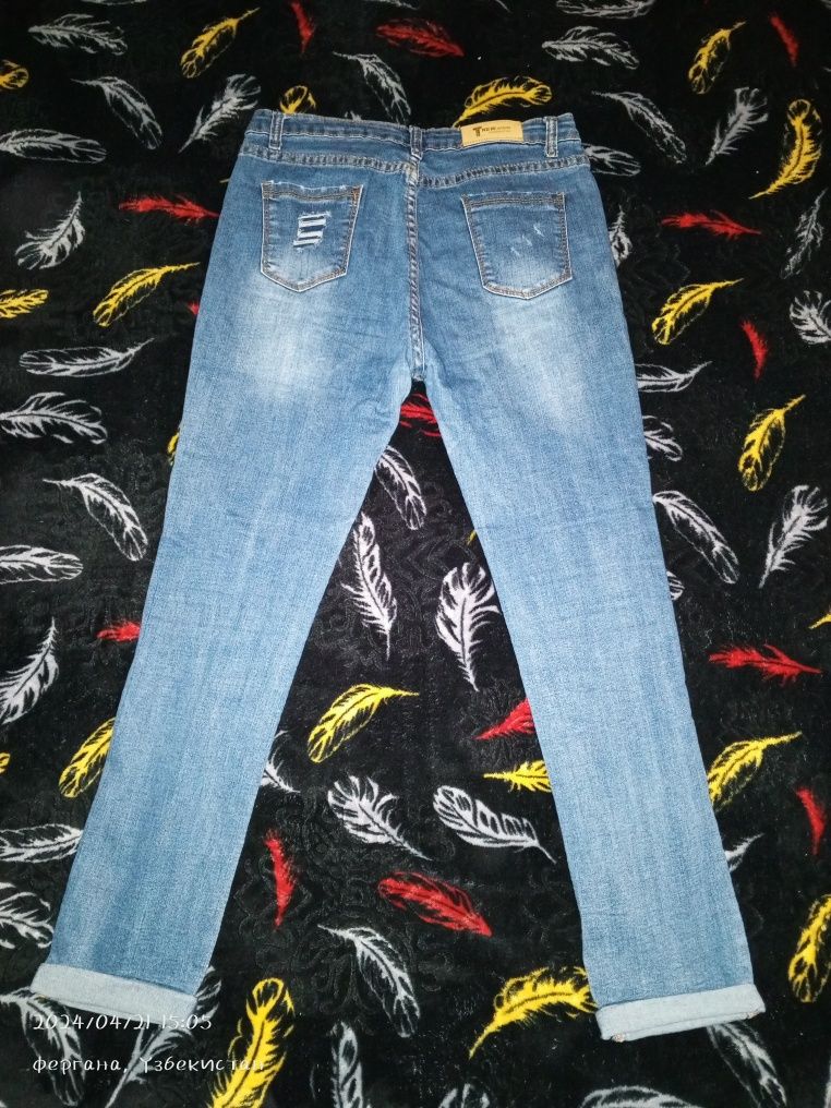 Продаются джинсы -рванки