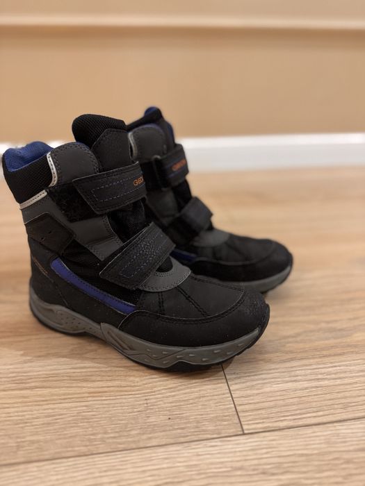 Детские ботинки на зиму