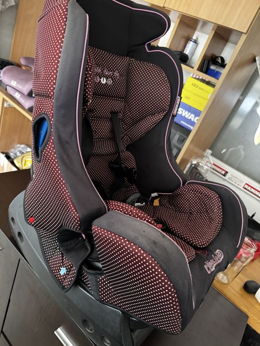 Столче за автомобил 2 броя