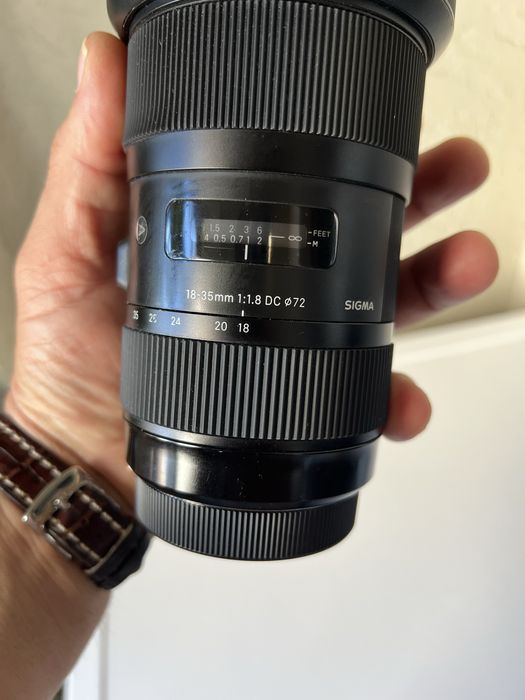 Sigma AF 18-35 mm F1.8 DC HSM Art Series