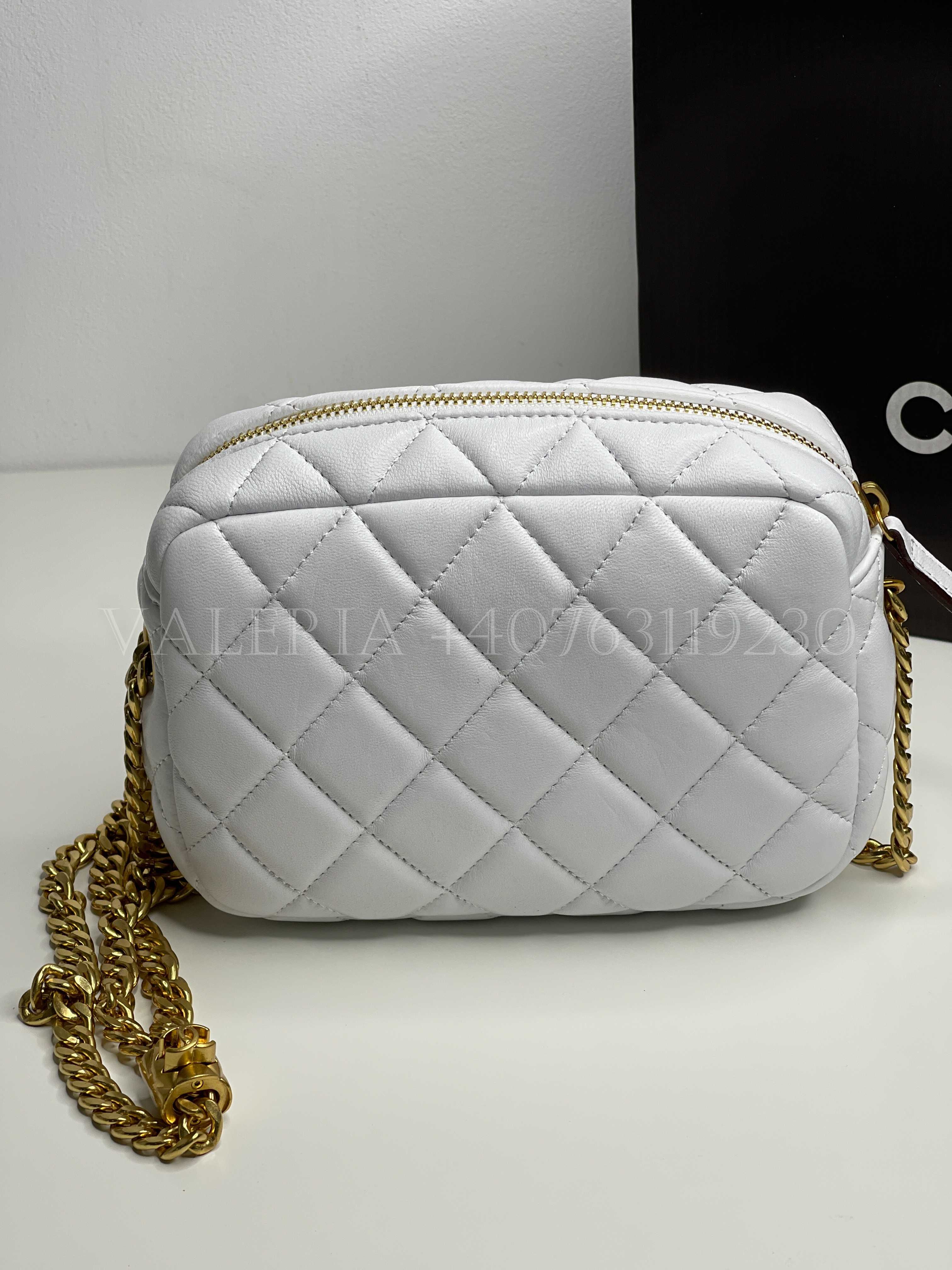 Geanta Chanel Camera Case White Leather