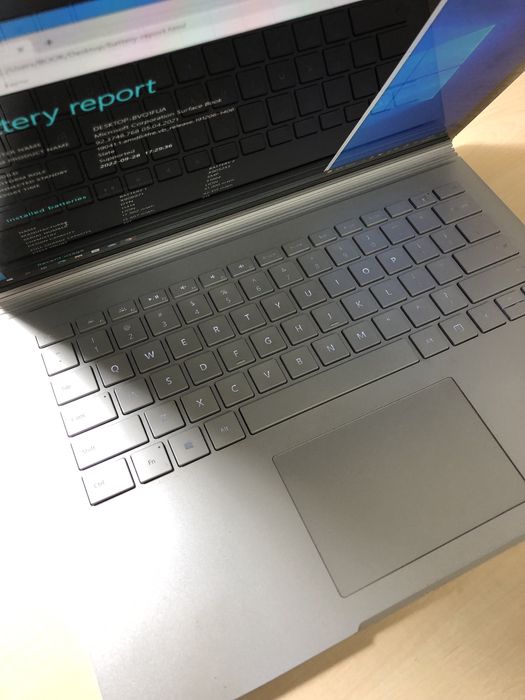 Планшет Microsoft Surface Book i5 8gb 256 ssd 13 дюймов без сенсора