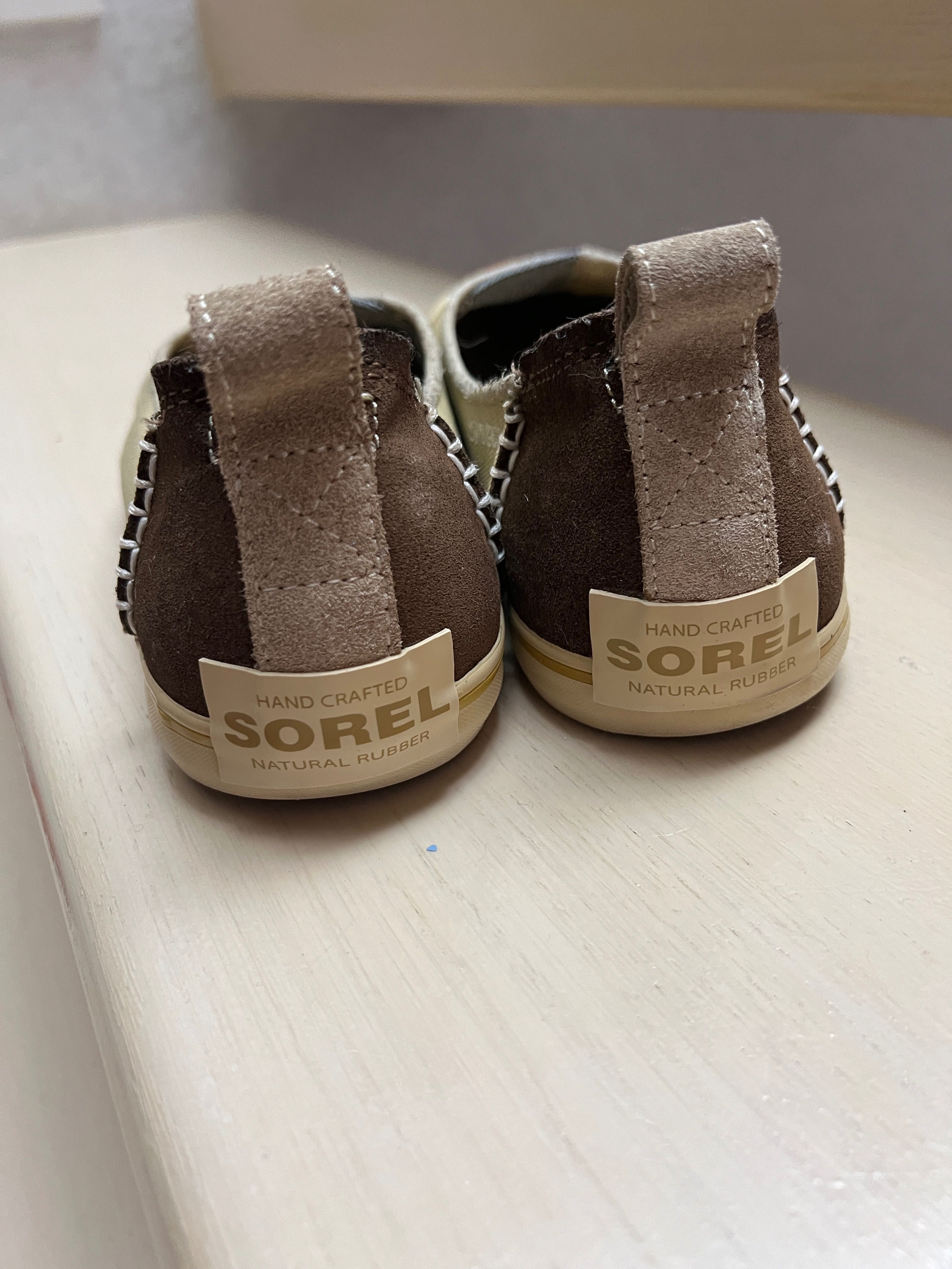 Mocasini Clarks si Sorel ,pret bun