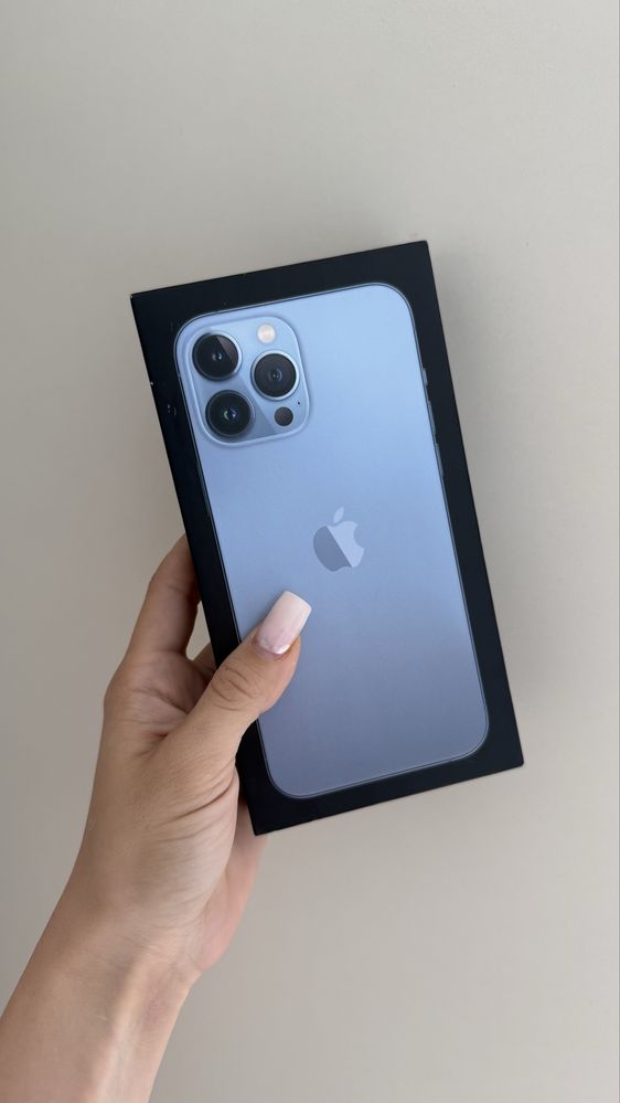 iPhone 13 Pro Max 256 ГБ | Голубой